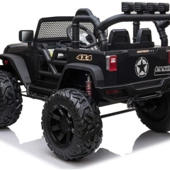 Potężny Jeep Rubicon marzenie każdego faceta