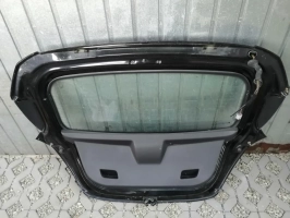 Klapa bagażnika kompletna Corsa D | 5 drzwi | 2009 rok | czarna