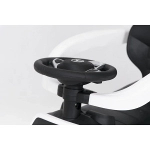 Mercedes Amg C63 - jeździk dla dziecka z pchaczem | Biały