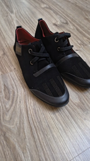 Nowe buty skórzane rozmiar 45