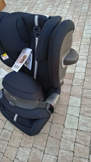 Nowy fotelik samochodowy Cybex Pallas G3 plus Moon Black