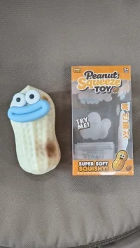 Nowe gniotki oryginalne Squeeze Peanut 10 cm